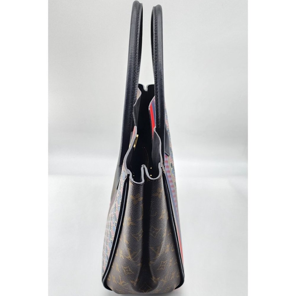 Louis Vuitton Kimono MM Monogram Canvas Bag | Like New Condition - Picture 5 of 7